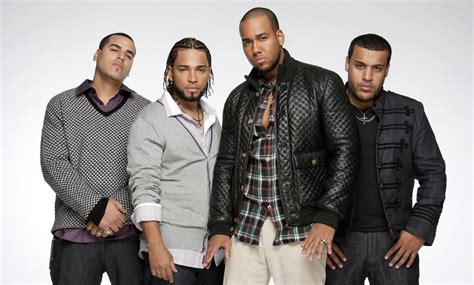 Aventura Reunites And Keeps The Spirit Of The Heights Alive