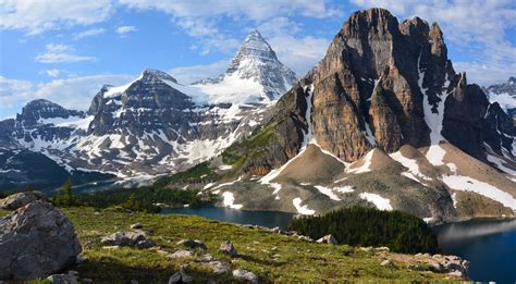 Mount Assiniboine In The Morning British Columbia Oc 3162 X 1743