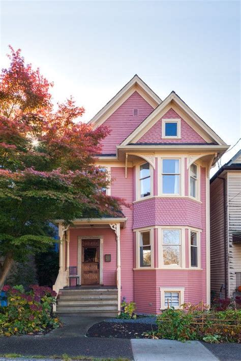 Pink Houses Old Houses Beautiful Buildings Beautiful Homes Dream