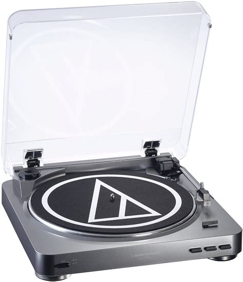 Sit back and enjoy the uniquely warm sound of vinyl and connect with your music like never before. Audio Technica AT-LP60 | Usb turntable, Vinyl record ...