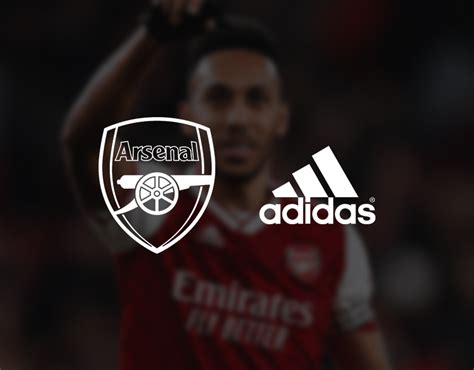 Top clubs like real madrid, bayern munich, manchester united, ac milan and juventus are all associated with the three striped brand. Arsenal Adidas 20/21 Concept Kit Collection on Behance