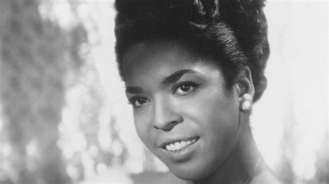 Touched By An Angel Star Della Reese Dead At 86 Abc News