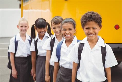 The Pros And Cons Of School Uniforms Smartasset School Uniforms