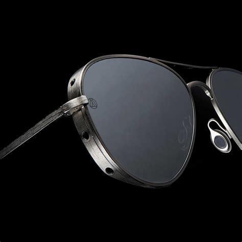 8000 Eyewear Debuts Two Bold New Styles For Fall Fashion Eye Glasses Mens Eye Glasses