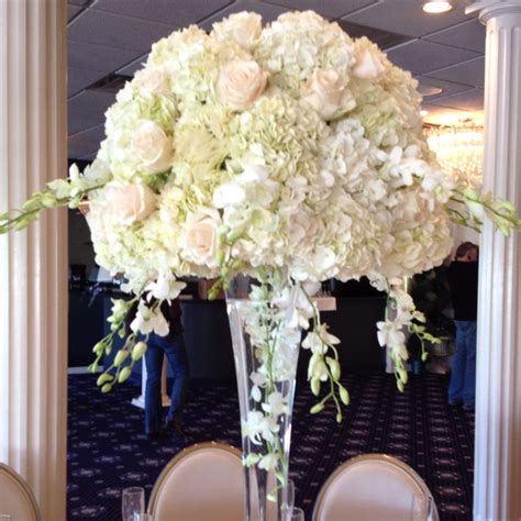 1000 Images About Centerpieces White Ivory And Cream On Pinterest