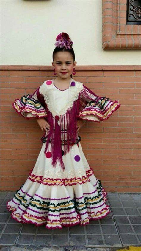 Pin de Violeta en trajes de flamenca niña | Traje flamenca niña