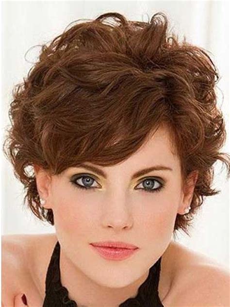 By lavish salon and spa 4. Best easy hairstyle ideas for frizzy hair. Simple quick ...