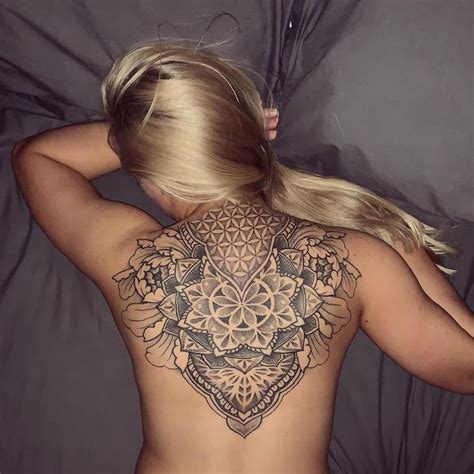 Attractive And Sexy Back Tattoo Ideas For Girls Artofit
