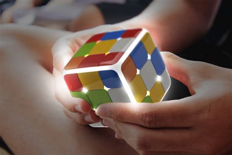 Classic Rubiks Cube Has Been Just Reinvented With Smarts