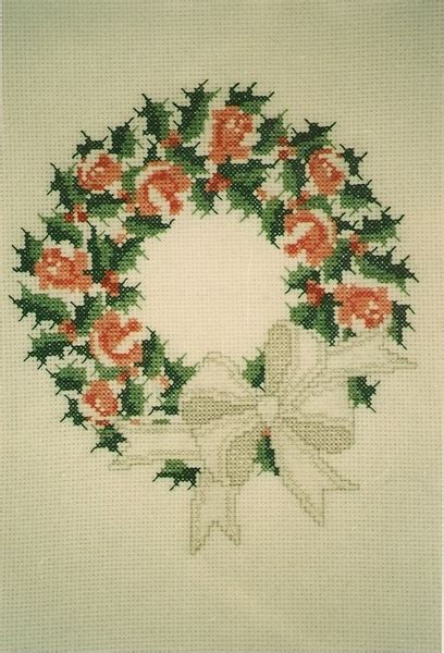 Kreuzstich stickvorlage vogelpaar im kranz vögel weihnachten point de croix (94) eur 2,00 1t +eur 3,90 versand. Kranz mit weißer Schleife gestickte Größe ca. 14 cm ...