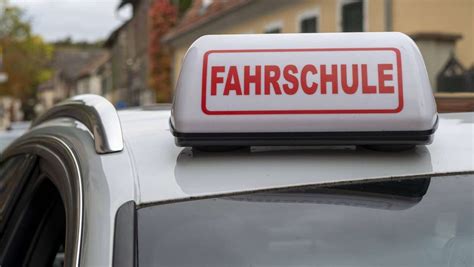 Nutzen sie jetzt unseren kostenlosen rückrufservice. FFP2-Masken in Baden-Württemberg: Weitere mangelhafte ...
