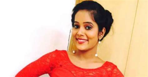 Hyderabad Based Tv Anchor Commits Suicide While Talking To Her Friend