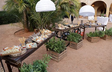 Maybe you would like to learn more about one of these? Catering en Hacienda Los Molinillos Sevilla | La Raza Catering