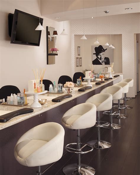 Pin On Nail Shop Designs