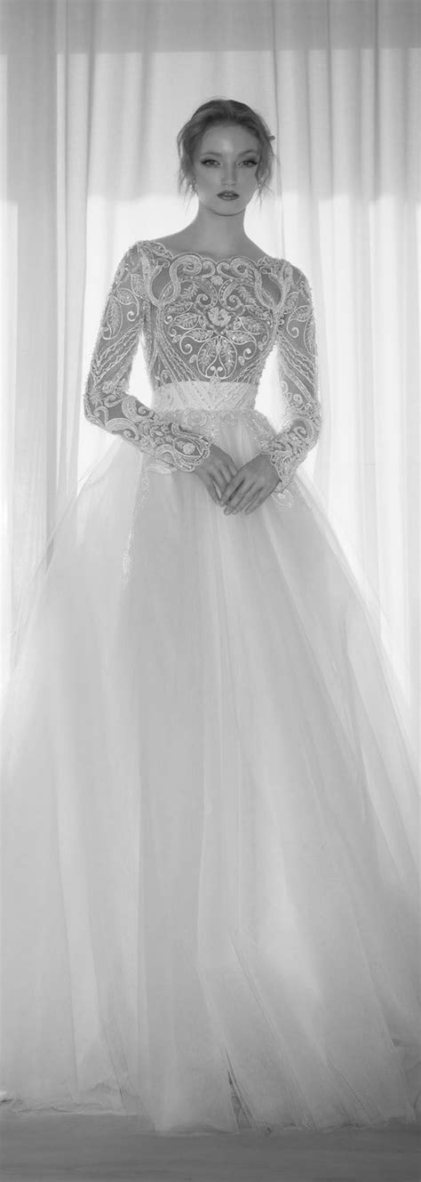 stunning winter wedding dresses belle the magazine winter wedding dress gorgeous wedding