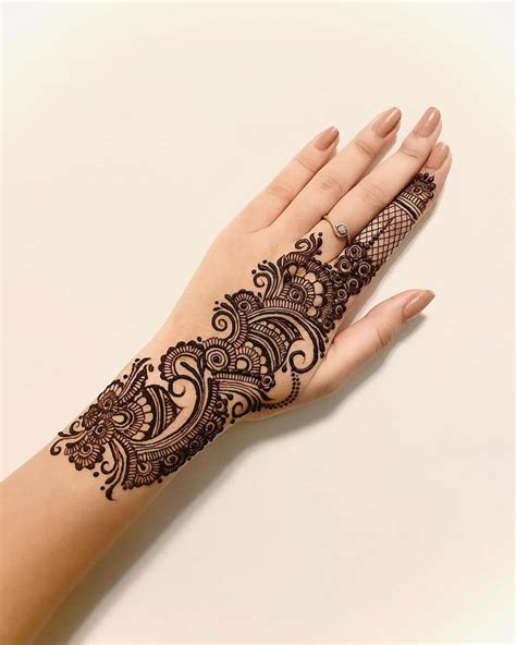 Arabian Mehndi Design Back Hand