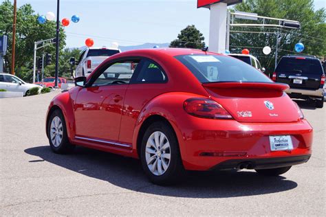 Pre-Owned 2019 Volkswagen Beetle S Hatchback in Albuquerque #AP1284