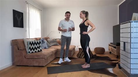 Dazu zählen expander bänder oder gymnastikbälle. Die Besten Übungen für einen starken Rücken/ Übungen für ...
