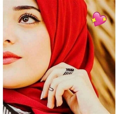 Pin By گلان On Hijab Girl Photo Poses Muslim Girls Girl Photos