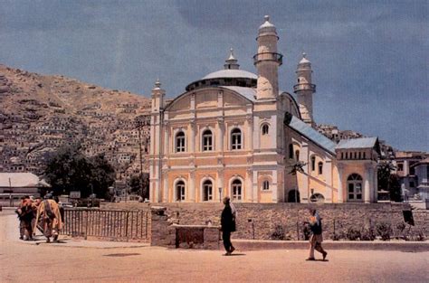 متن مکمل سخنرانی محمد اشرف غنی رئیس جمهوری اسلامی افغانستان در پوهنتون کابل. ذبیح الله سروری: ړنګ افغانستان