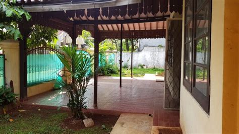 Dijual cepat rumah luas dan nyaman di komplek curug indah jatiwaringin jakarta timur lt : Rumah di Villa Bogor Indah Blok E