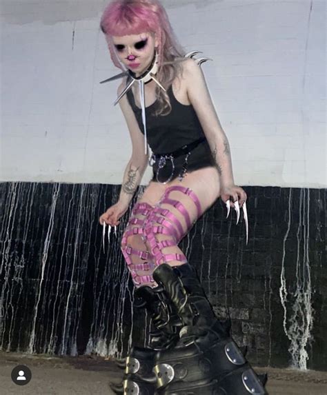 Meemeir Creepy Cute Fashion Jazmin Bean Pastel Goth Outfits