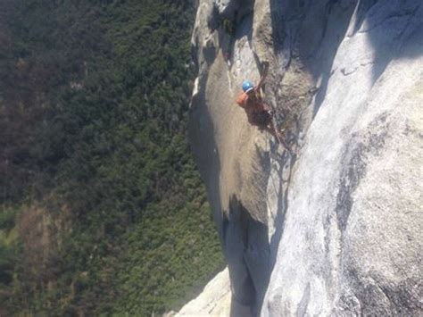 For The First Time Ever Climbers Ascend El Capitan Naked