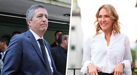 Hace unos días, angélica fuentes canceló una reunión con la asamblea general ordinaria de accionistas de omnilife ante la ausencia de certezas en esta asamblea se buscaría restituir a angélica fuentes como directiva de grupo omnilife. Peleará Angelica Fuentes por la vía legal la herencia de ...