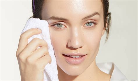 Best Face Washes And How To Wash Your Face