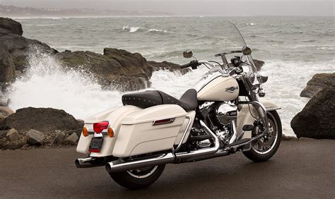 King of the road is an improved version of hard truck 2. HARLEY DAVIDSON Road King specs - 2014, 2015 - autoevolution