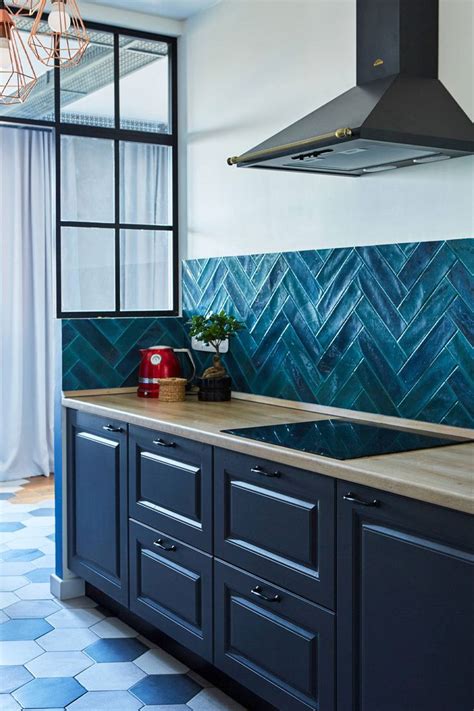 Maybe you would like to learn more about one of these? 42+ Colorfull Herringbone Backsplash Ideas - ( TRENDY ...