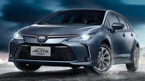 It is available in 7 colors, 3 variants, 1 engine, and 1 transmissions option: 2020 Corolla Altis Hybrid Unveiled - All-New Corolla Altis ...