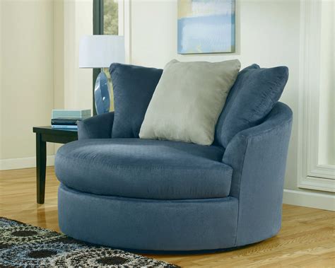 Swivel Chairs Living Room Furniture For Small Spaces