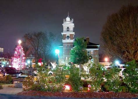 Downtown Lawrenceville At Christmas Youragent4life