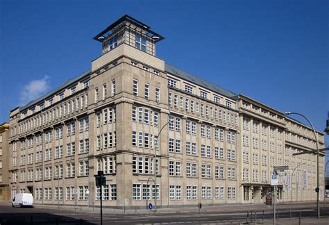 Volkswagen group forum unter den linden 21. Datei:Berlin, Mitte, Schicklerstrasse 5-7, Schicklerhaus ...