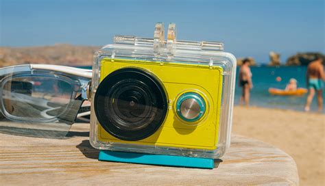 Best Cameras For The Beach Bandh Explora