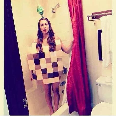9 Last Minute Halloween Costumes For All The Procrastinators Out There