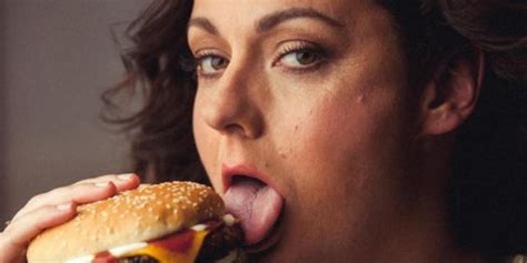 Carls Jr Spoofs Its Own Ad With Female Comedian