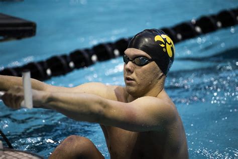 Iowa Swim Dive Faces Off Against Michigan Indiana This Weekend The