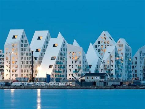 Architecture Fans Say These Are The Coolest Buildings In The World