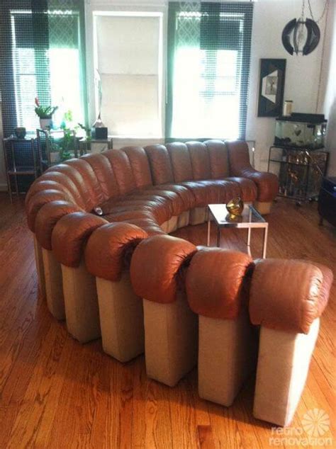 Modern curved top grain round leather sofa living room. Stending Non Stop sofa from Chicago Palmolive Playboy ...