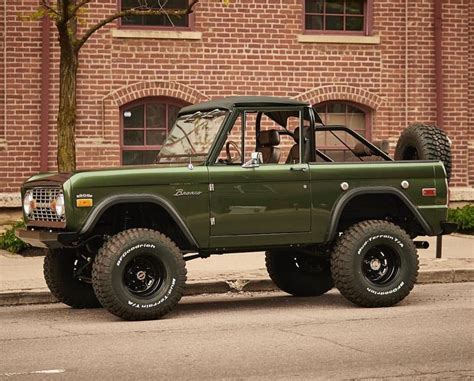 Classic Ford Bronco | Ford bronco, Ford trucks, Bronco