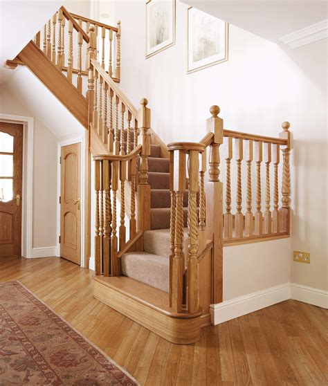 Natural oak stair treads take the brunt of everyday usage, hardly developing the signs of tear and wear. Traditional Oak Staircase - Neville Johnson