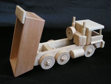 Spielst du mit dem gedanken ein einfamilienhaus aus holz zu bauen? Holz LKW-Kipper II.Spielzeug Geschenke - SOLY Geschenke aus Holz