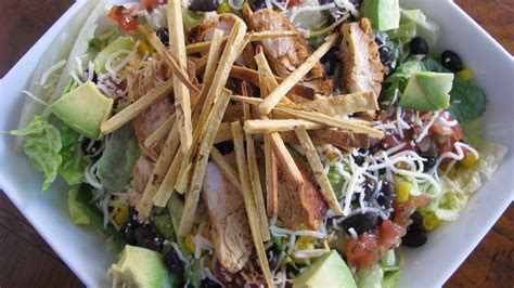 Here we balance real food with desserts and healthy snacks making life easy, nutritious and. Healthy Southwest Chicken Salad