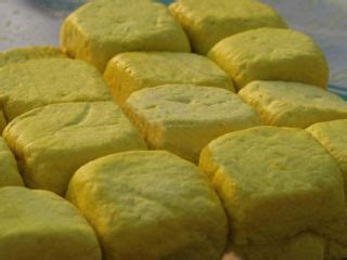 Kamu tentu tahu bahwa pupuk diperlukan tumbuhan agar bisa tumbuh subur. How To Make Tahu / Tofu ? | All Recipes For You