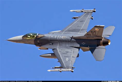 Warfare Blog Lockheed Martin F 16c Block 5052 Fighting Falcon O