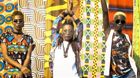 Associazione culturale musica nova formata da musicisti. Wallizz feat Serafina Sanches - Divas de Angola 2019