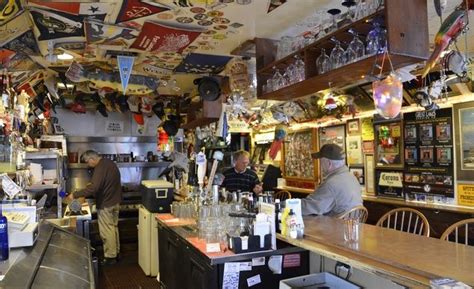 You Won't BELIEVE These 10 Smallest Bars in the World ...