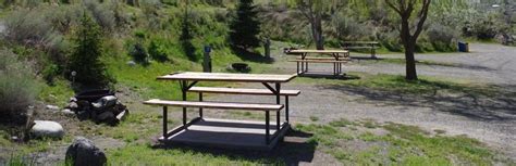Check spelling or type a new query. Fraser Cove Campground Guest Cottage | Camping & RVing BC